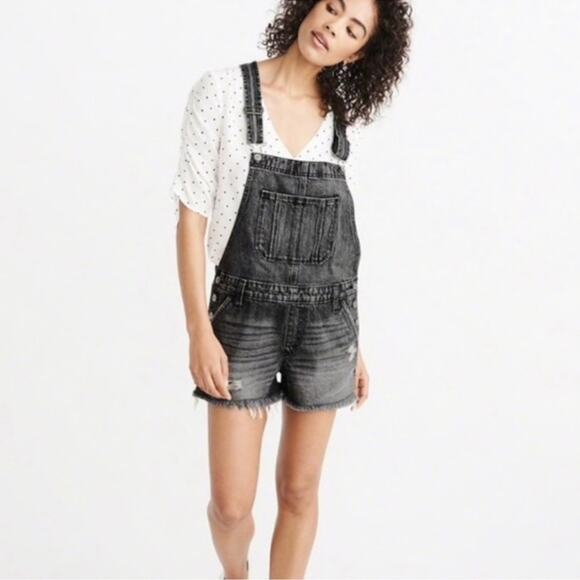 Abercrombie & Fitch Distressed Oversized Denim Short Overalls Washed Black Small - Picture 2 of 14